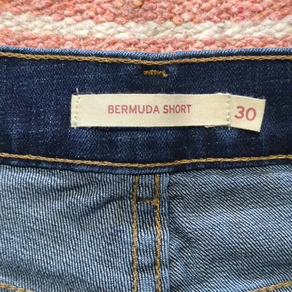 Levi's Denim Shorts with Patches - Picture 8 of 12
